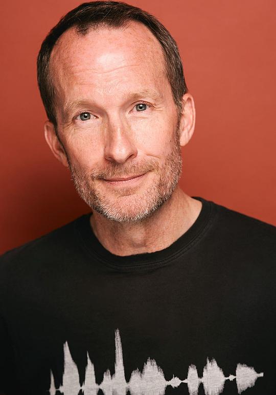 伊恩·莱昂斯 Ian Lyons照片