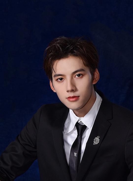 邓超元 Chaoyuan Deng照片