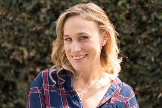 帕米拉·里本 Pamela Ribon照片