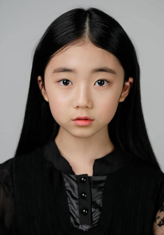 柳智安 Ryu Ji-an照片