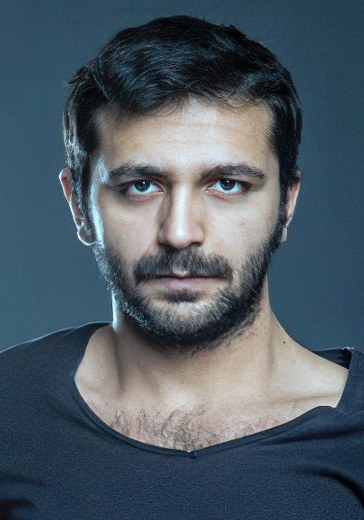 穆萨布·埃基奇 Musab Ekici照片