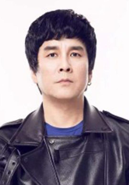 王建房 Jianfang Wang照片