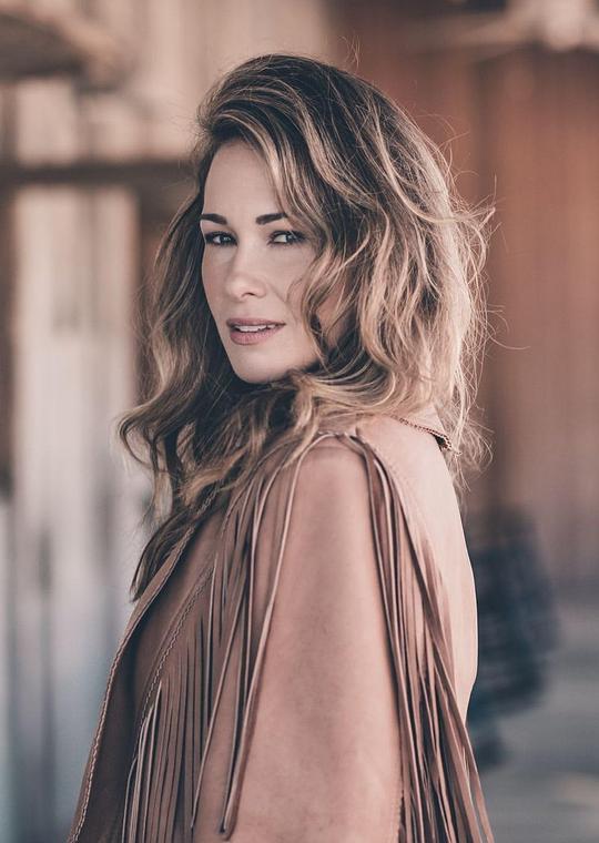 凯莉·弗莱 Kelly Frye照片