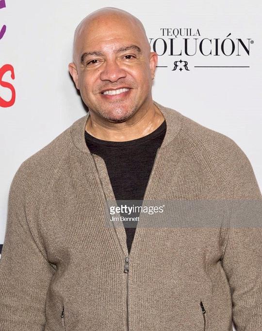 劳伦斯·瓦尔纳多 Lawrence Varnado照片