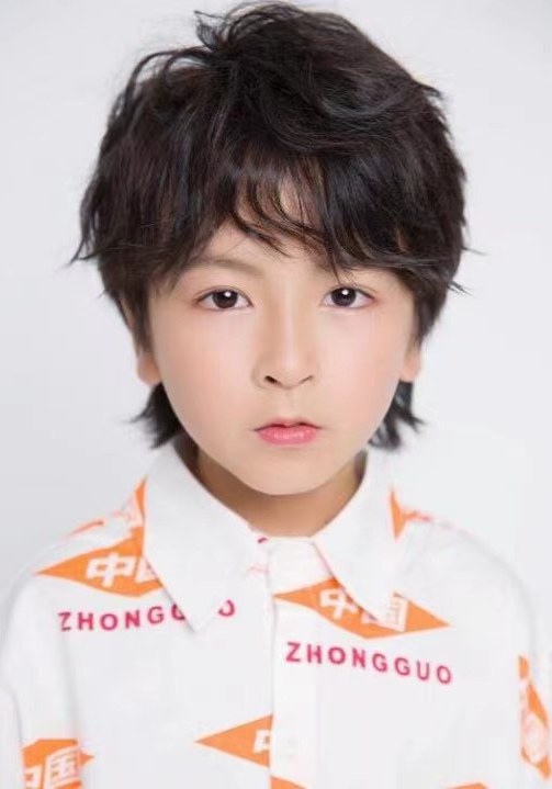 卢瑾灏 Jinhao Lu照片