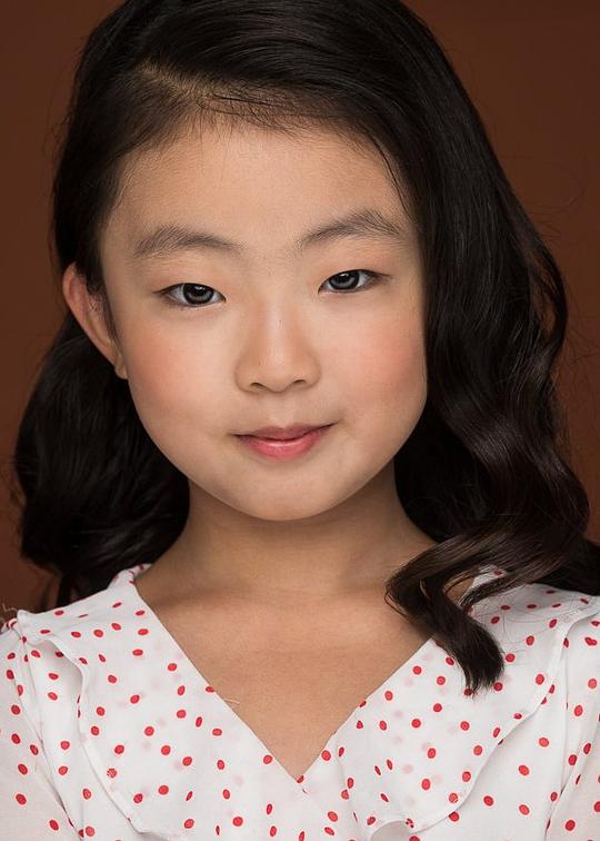 克里斯汀·崔 Kristen Cui照片