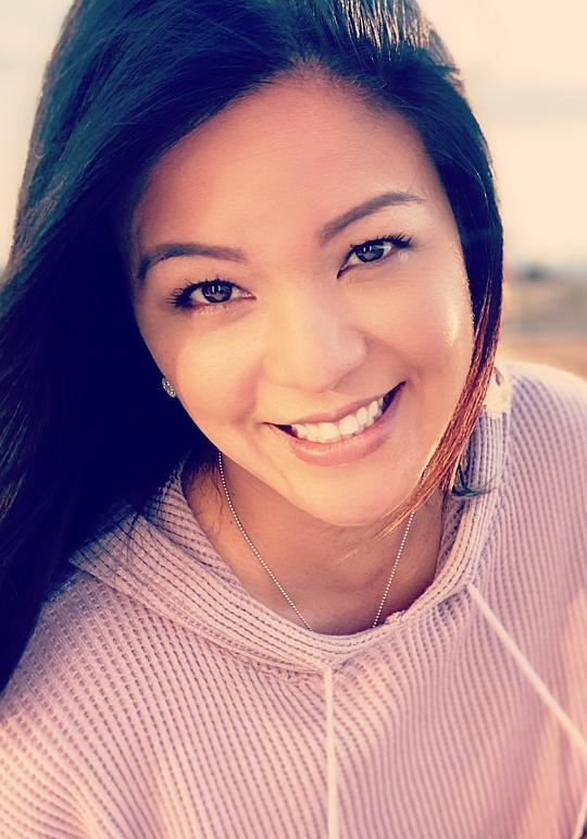 丹妮丝·中野 Denise Nakano照片