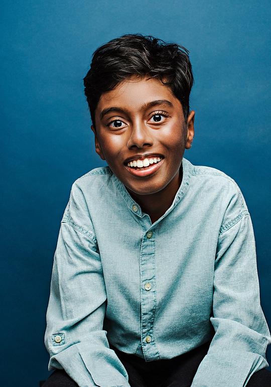 尼兰·帕尔西潘 Nylan Parthipan照片