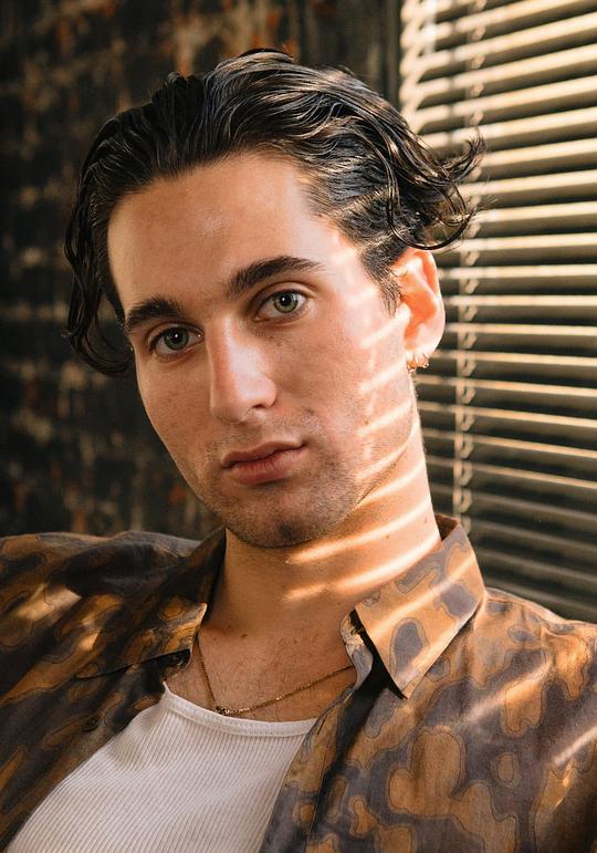 乔丹·拉夫 Jordan Raf照片