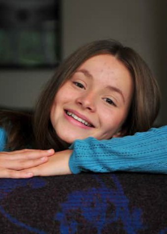 伊莫金·克劳森 Imogen Clawson照片