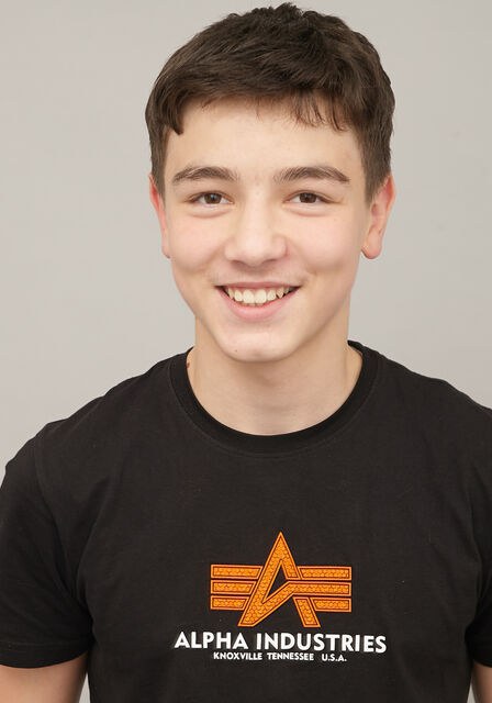 米卡·欧桑玛兹 Mikail Osanmaz照片