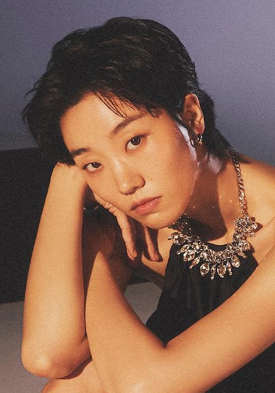 李周英 Joo-young Lee照片