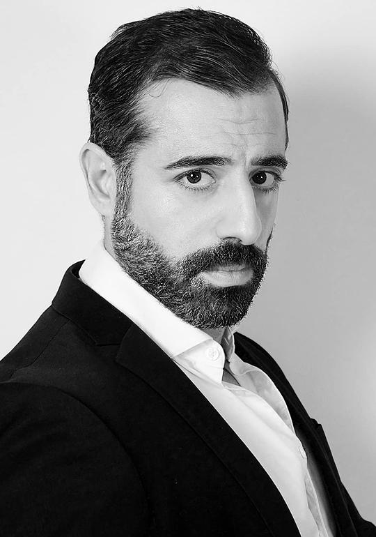 巴哈多尔·福拉迪 Bahador Foladi照片