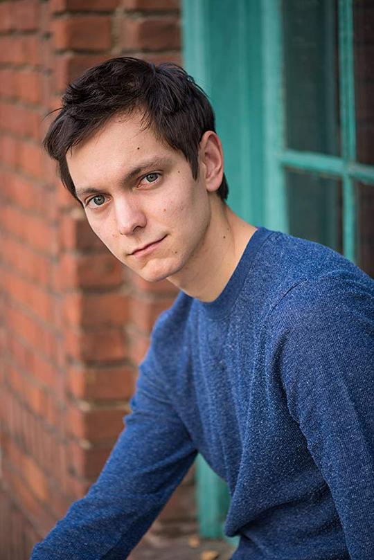 瑞恩·马松 Ryan Masson照片