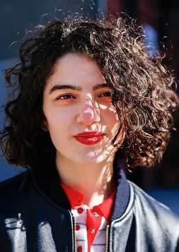 艾玛·塞利格曼 Emma Seligman照片