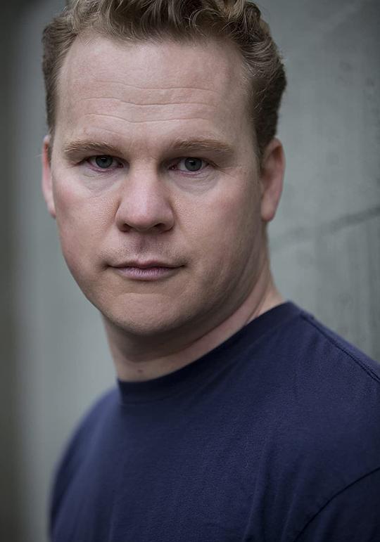 瑞恩·考伊 Ryan Cowie照片