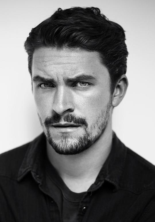 巴克·布雷斯韦特 Buck Braithwaite照片