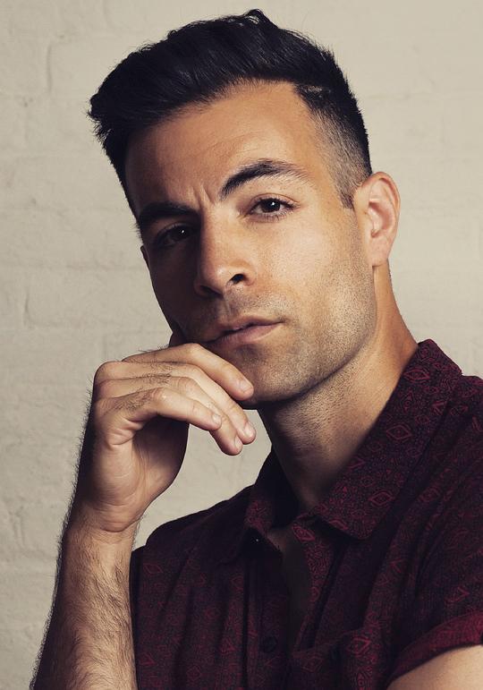 麦辛·阿卡尔 Mazin Akar照片