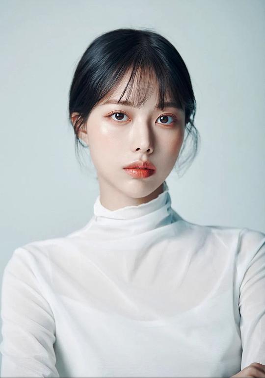 罗素艺 Na So-ye照片