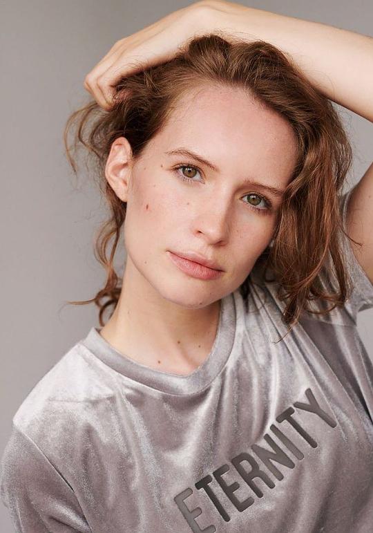 玛琳·坦齐克 Marlene Tanczik照片