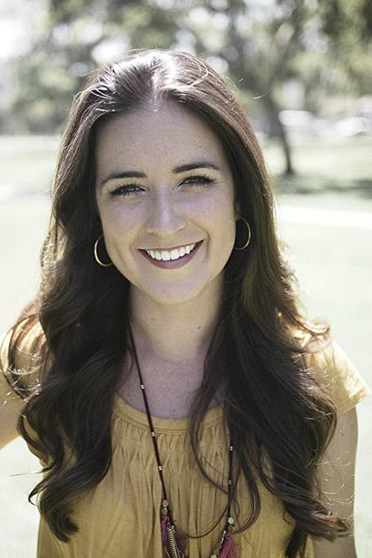 凯蒂·拉夫乔伊 Katie Lovejoy照片