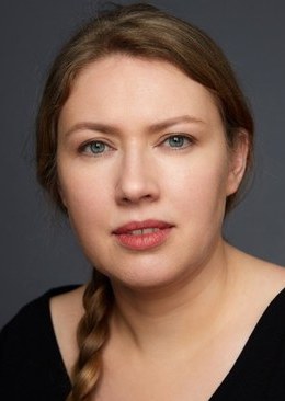 阿加莎·勒惠莉尔 Agathe L'Huillier照片