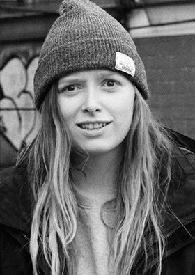 夏洛特·里根 Charlotte Regan照片