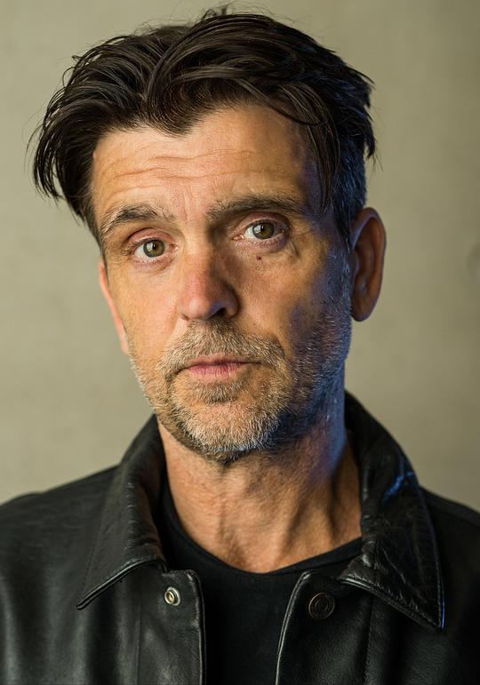 马特·布鲁尔 Matt Brewer照片