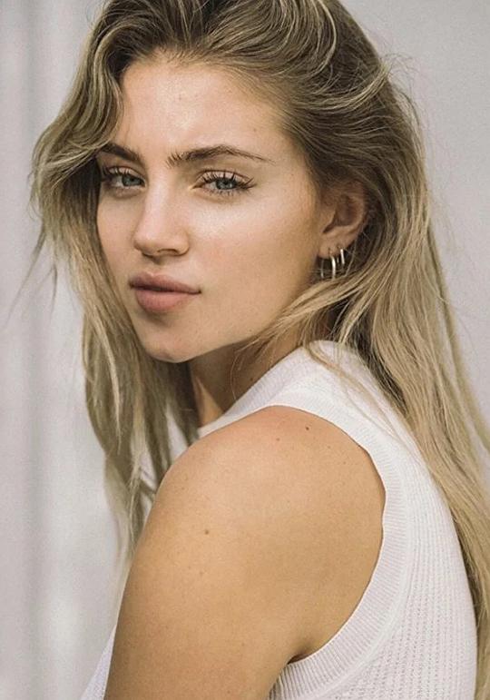 黛西·杰利 Daisy Jelley照片