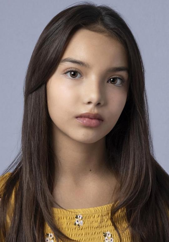 杰德·马丁内斯 Jayde Martinez照片