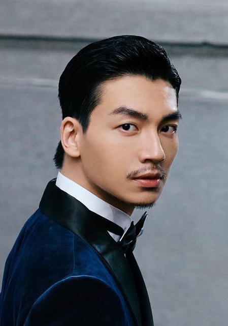 张洛偍 Roy Chang照片