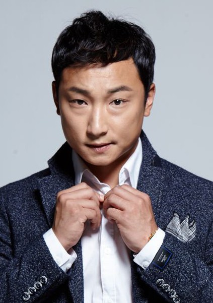 梁玄敏 Hyeon-min Yang照片