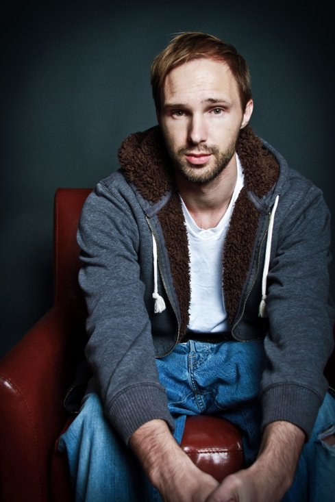 加里凯恩斯 Gary Cairns照片