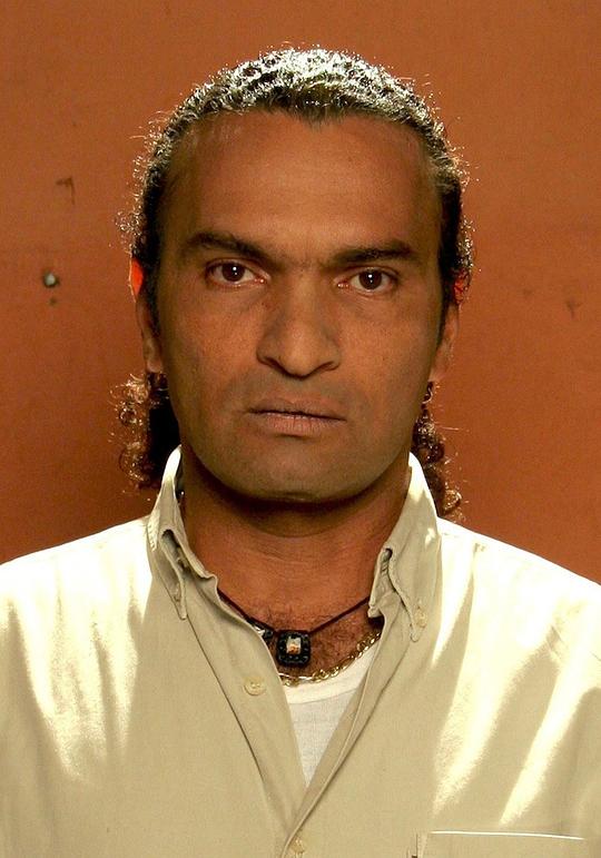 迭戈·巴斯克斯 Diego Vásquez照片