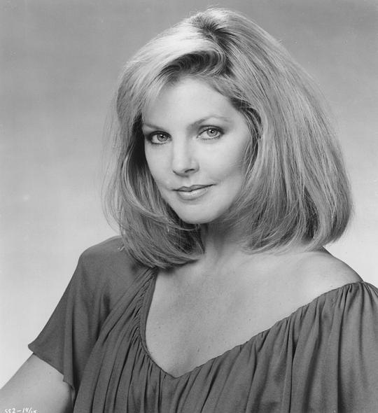 普瑞希拉·普雷斯利 Priscilla Presley照片