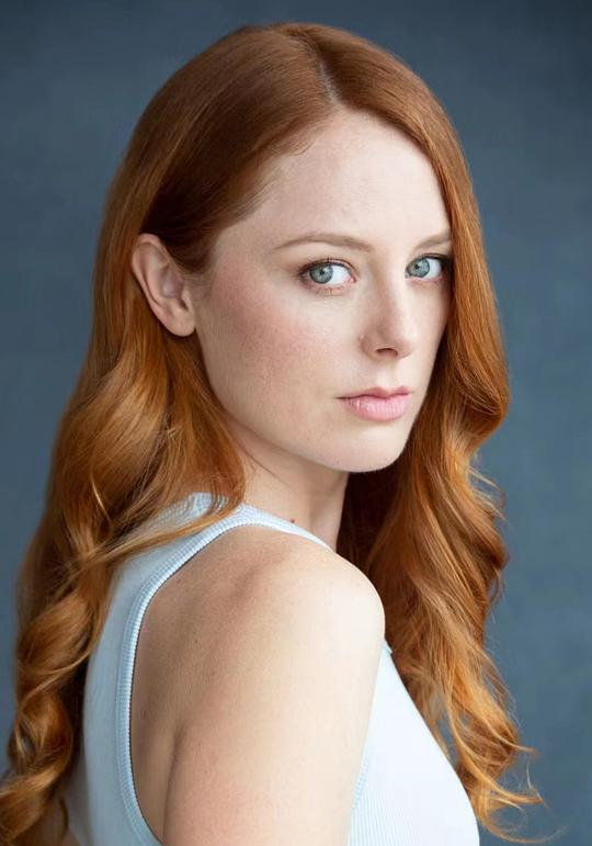 乔吉亚·凯登斯 Jorja Cadence照片