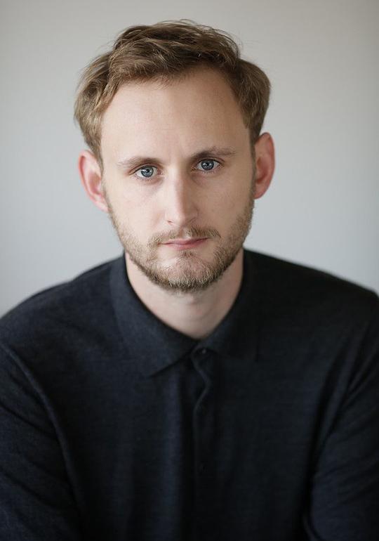 维克托·阿西 Victor Assié照片