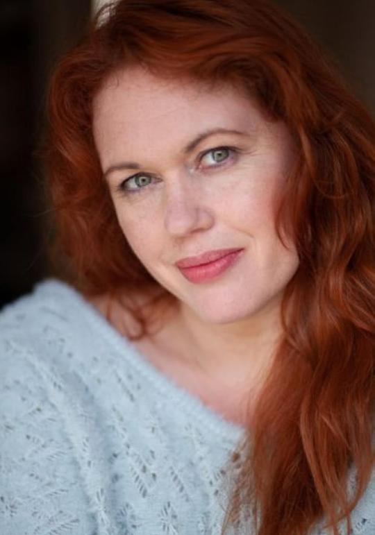 安吉莉克·普洛 Angélique Pleau照片