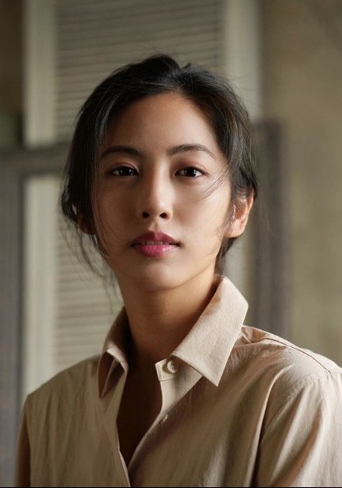 潘素英 So-Young Ban照片