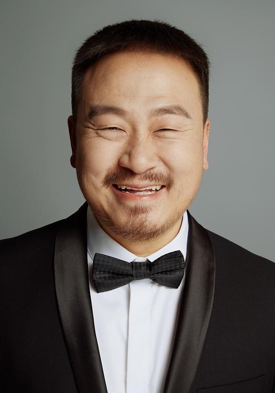 史俊弦 Junxian Shi照片