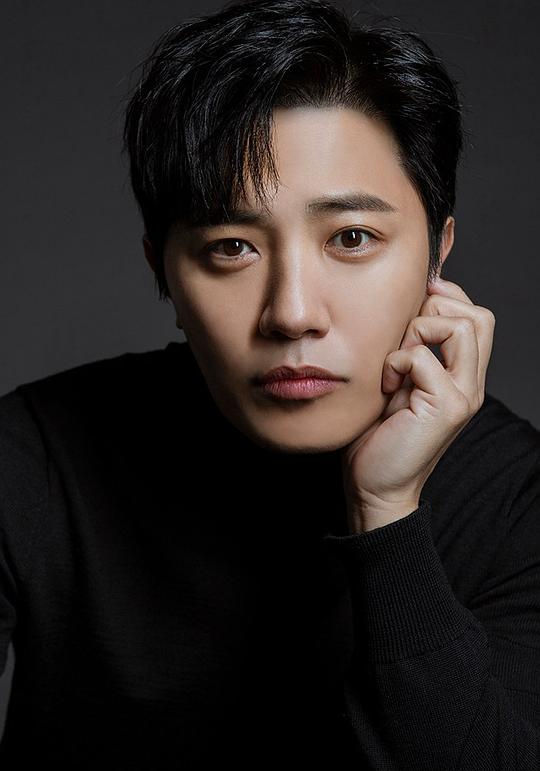 晋久 Goo Jin照片