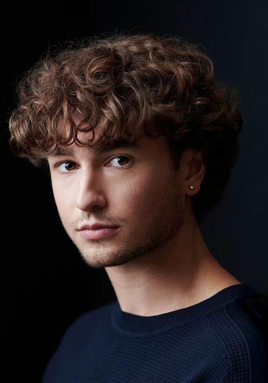 加布·拉贝尔 Gabriel LaBelle照片