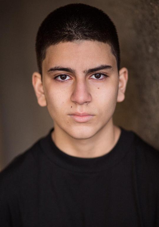 奥利弗·博杜尔 Oliver Bodur照片