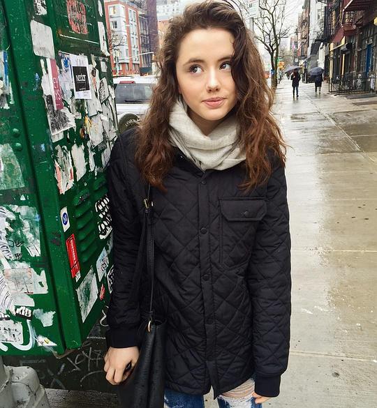 莉莉·莫·辛 Lily Mo Sheen照片