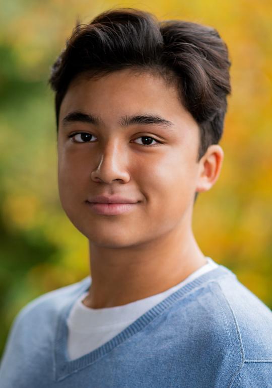 卡斯拉·王 Kasra Wong照片