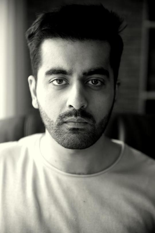 塞姆·萨迪克 Saim Sadiq照片