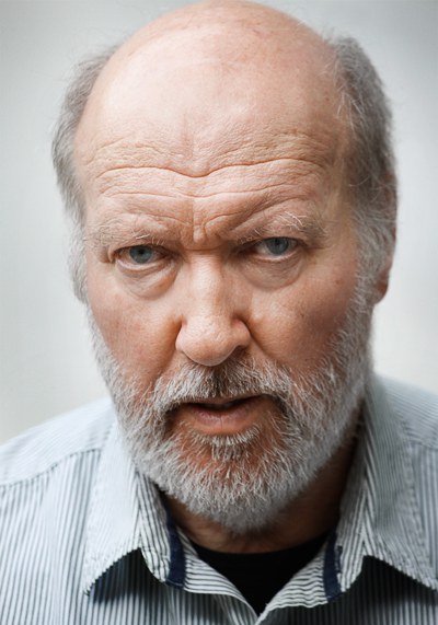 Christopher Saul照片