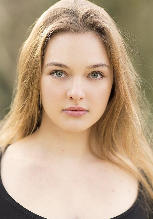 克洛伊·布耶斯 Chloé Booyens照片