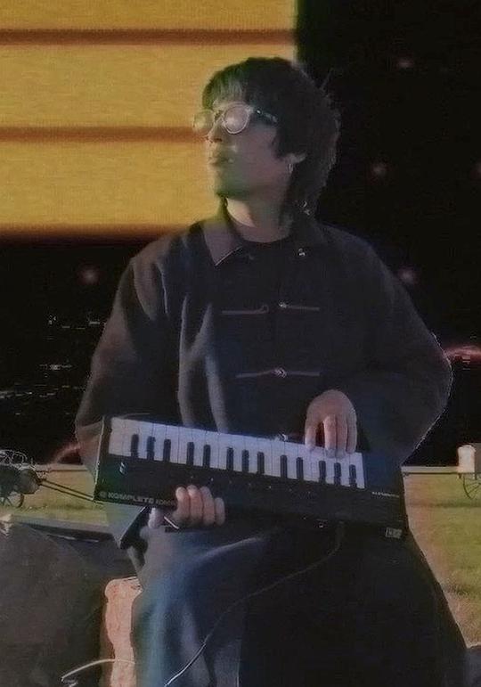 伊德尔 Yider照片