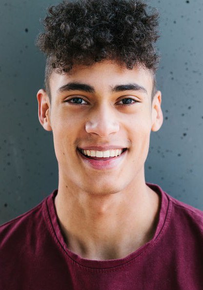 泽斯潘·D·史密斯-格尼斯特 Zethphan D. Smith-Gneist照片